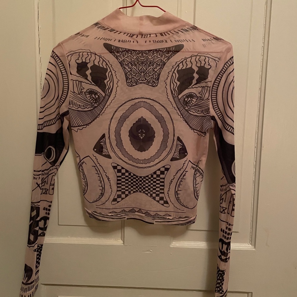 Sheer Mesh Graphic Print Crop Mock Turtleneck